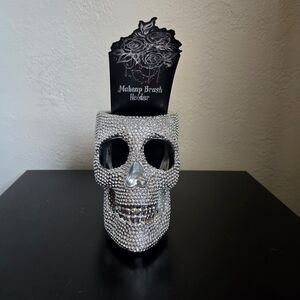 Skull Make Up Brush Holder-NWT